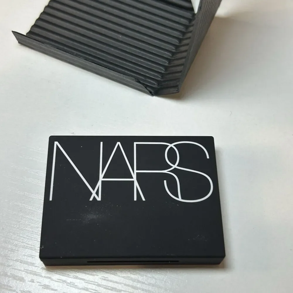 NARS Light Reflecting Setting Powder Translucent Crystal .1 oz New in Box